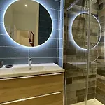 Διαμέρισμα Au Beau Duplex De La Basilique *